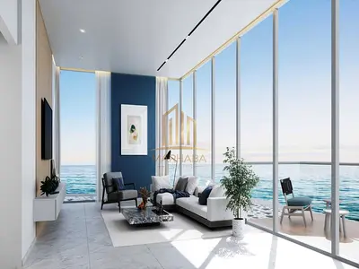 DISTRESS LUXURY WATERFRONT 3BR | SEA VIEW DEAL!!