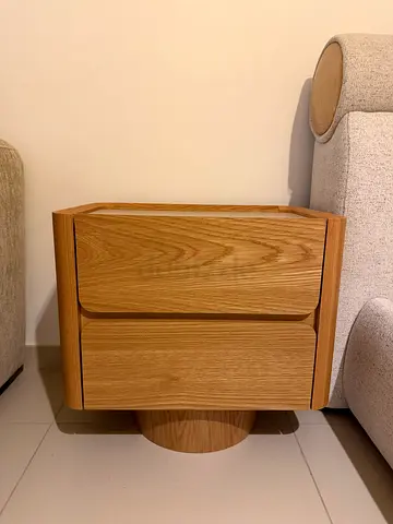 Bedside table