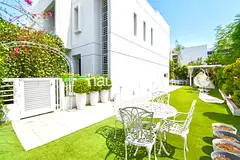 Corner Plot | Great Location | Opposite Park +Pool