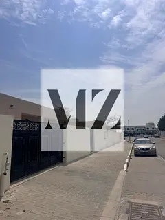Villa for sale in Al-Durari, a very prime location, close to the main street