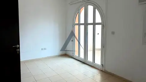 Hot Deal | Bright Unit | Budget Friendly