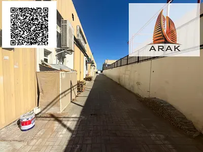 عقار استثماري قائم ومؤجر بالكامل في واحدة من أكثر المناطق نشاطاً في عجمان، يقع في الجرف 1 بالقرب من السوق الصيني والسوق المحلي، مما يجعله خيار مثالي ل