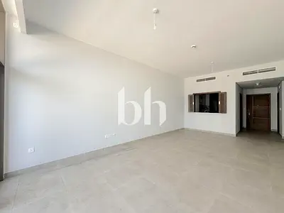 Modern 2BR Apartment | Balcony and Pool| Brand New