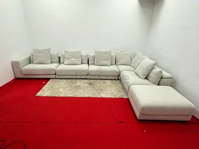 Perfect condition chattlesmore sofa