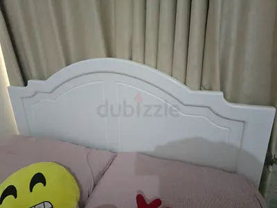 140 cm Double Bed with Mattress – Excellent Condition _ Abu Dhabi