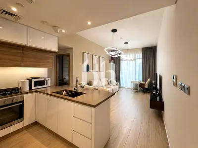 Modern | Spacious Layout | Vacant Now | Ready