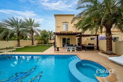 Corner Plot | 3E Villa | Private Pool