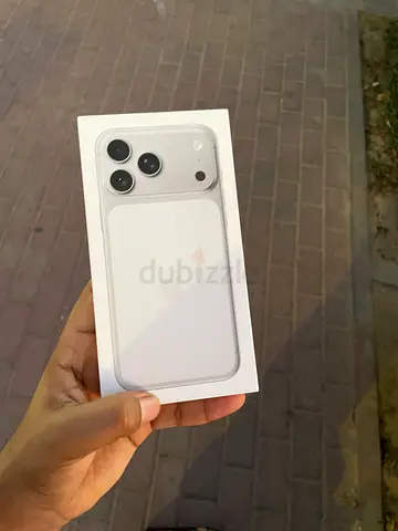 iPhone 17 pro max 1TB ESIM silver