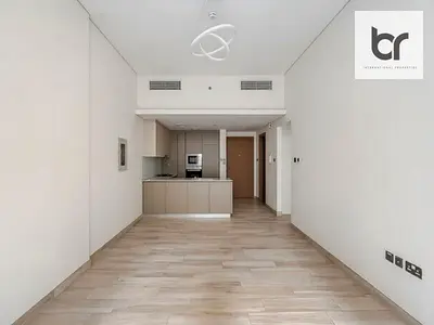 Modern 1BR Apartment with 2 Baths | Spacious Layout | Oxford Residence 2