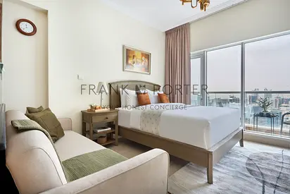 Minimalist Studio Living - Minutes to Dubai Mall | Ideal for Mid - Term, Monthly & Weekley Stays | All Bills Inclusive