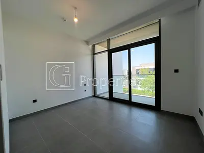 Single row | Motivated seller | Rented