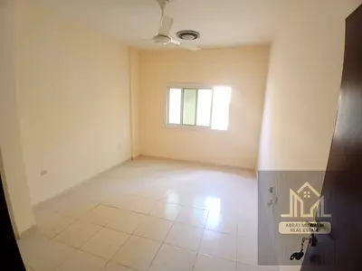 WOW \\ LAVISH \\ HOT OFFER \\ LUXRY APPARTMENT \\ FAMILY BUILDING prime location
