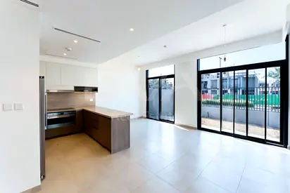 UNFURNISHED | BRAND NEW | READY TO MOVE