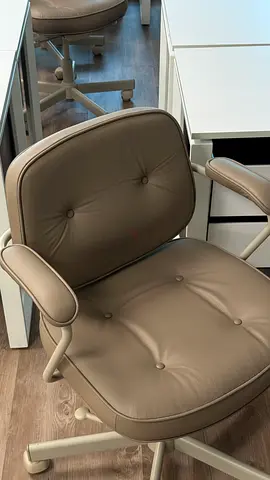 Office chairs (6 pieces)