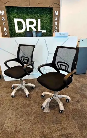 New adjustable office chair available