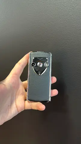 Vertu Constellation T