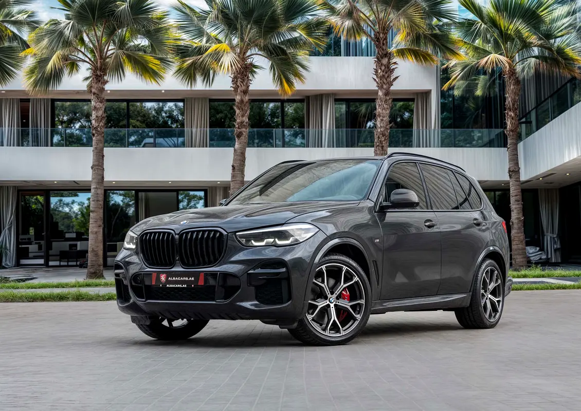 BMW X5 2023 — photo 1 of 14