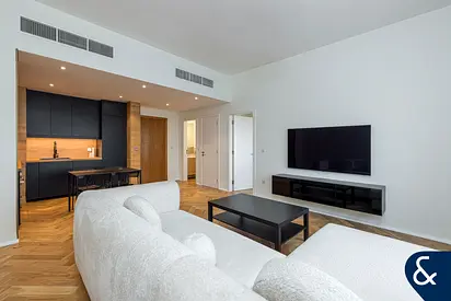 One Bed | Fully Furnished | Fully Renovated