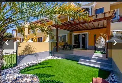 Upgraded and fully Furnished 2BR | All inclusive