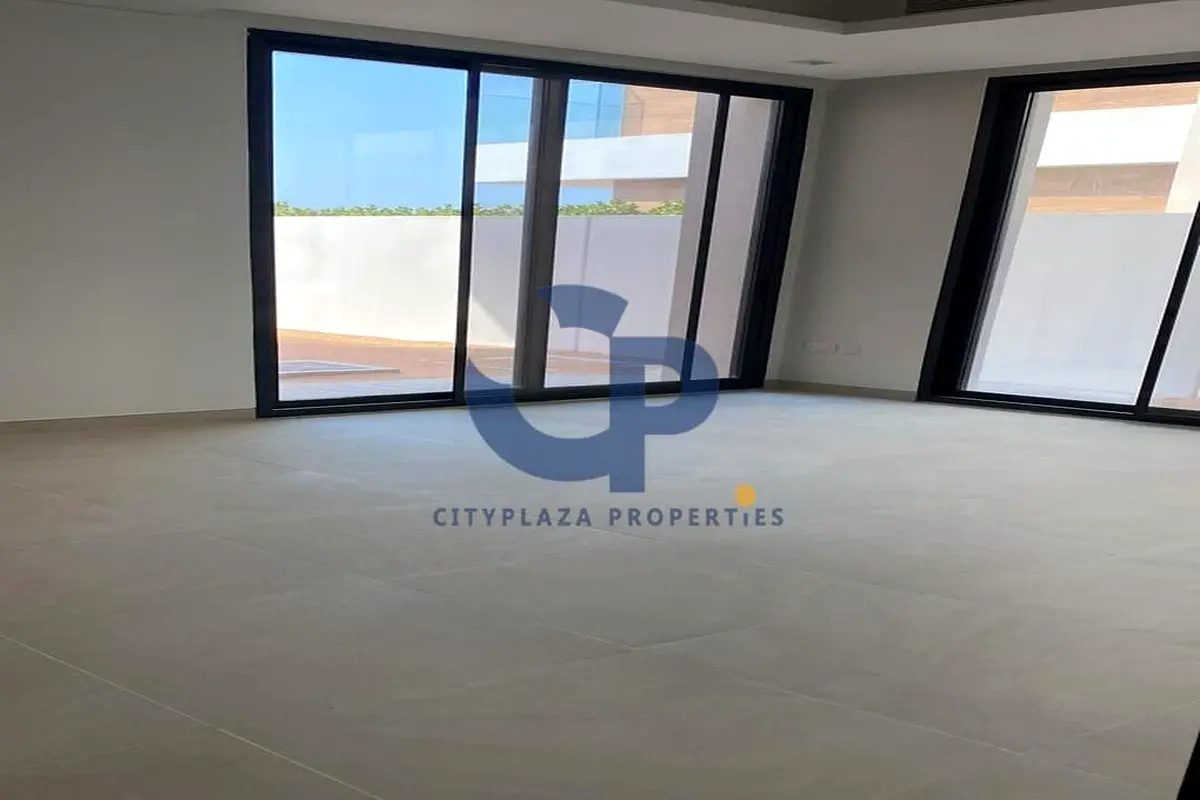 Luxury 4BR Villa | Ready to Move | Prime Area