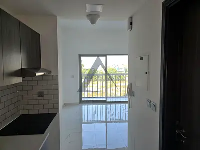New Building | 12 Cheques | Fully Family