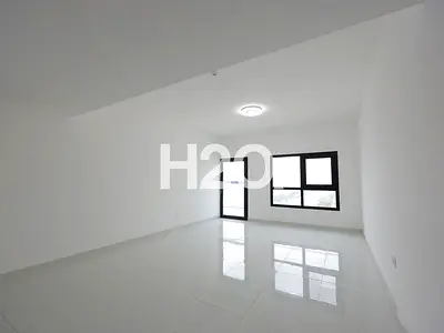 LUXURIOUS | BRAND NEW | PRIME LOCATION