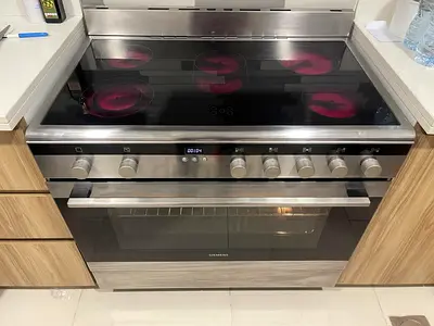 Siemens 5 Hobs full electric ceramic cooker Range size 90cm Exellent Condition