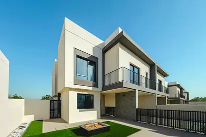 4BR Single Row | Ready to move in | Type 4XS