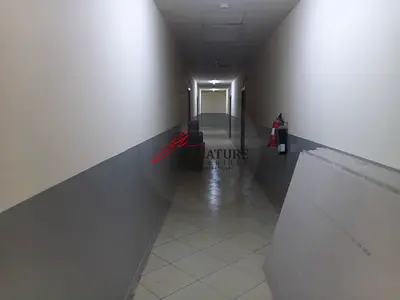 سكن عمالي جديد ومجهز بالكامل ومتاح للإيجار في منطقة الجرف 2 الصناعية في عجمان