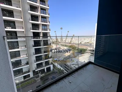 Brand New-Big Unit-Balcony-Good View-Price Drop