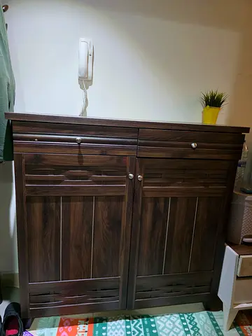 Shoes cabinet