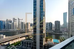 ELEGANT STUDIO | CANAL VIEW | HIGH FLOOR LIVING