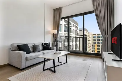 Stylish One Bed | Furnished | Pool View