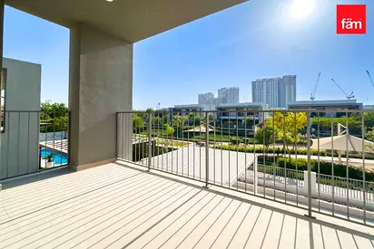Single Row | Fully Upgraded | Family Home