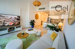 Fully Furnished | Canal View | Available in June