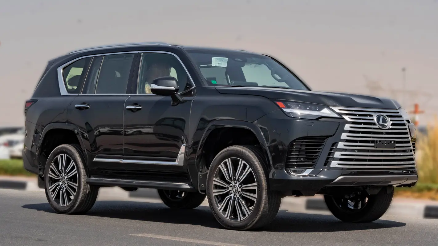 Lexus LX-Series 2026 — photo 1 of 19