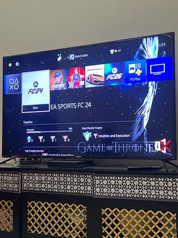 65 inch LED/LCD Smart TV - Good working condition