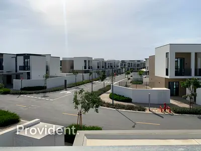 Corner Villa | Close to Amenities | Family Living