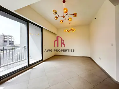 Closed Kitchen| New Building| Family Only