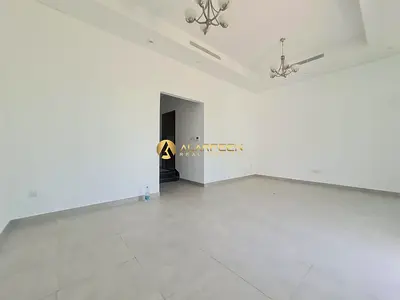 G+1 | Private Pool | Community View