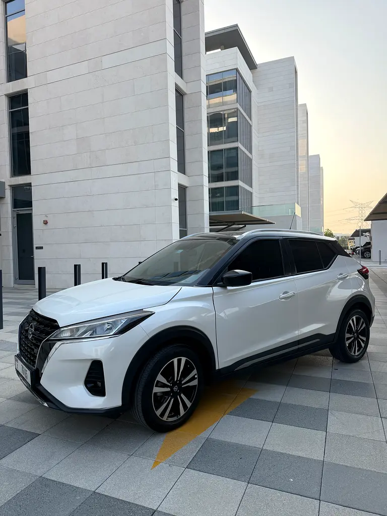 Nissan Kicks 2022 — photo 1 of 5