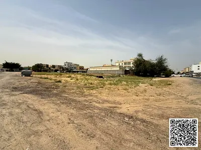 أرض تجارية للبيع في موقع مميز للغاية