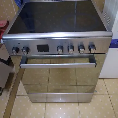 ELECTRIC oven with ceramic stove 4 plates