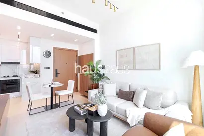 Fully furnished | Upgraded | Vacant on Transfer
