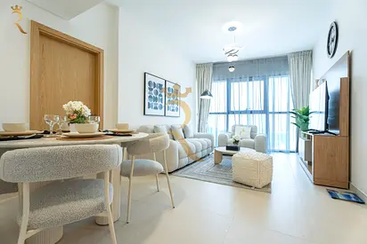 Stylish 3BR | Royal Elite Urban Haven | 20% Off