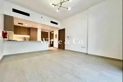 Unfurnished Apt | Modern | Top Amenities