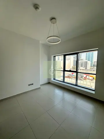 Spacious 1 BR Apartment in Al Satwa l Prime location