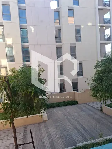 🌟 ستوديو جاهز بإطلالة مميزة في أب تاون الزاهية