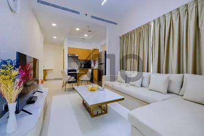 Semi-Furnished | Vacant | High Floor | Ready to Move