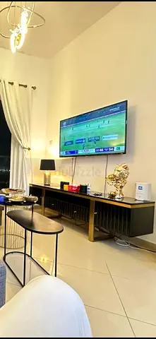 50 inch PHILIPS SMART LED TV - Good Working Condition with WALL HANGING RACK